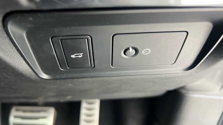 Land Rover Discovery Sport 2.0 P250 R-Dynamic HSE 5dr Auto Petrol Station Wagon